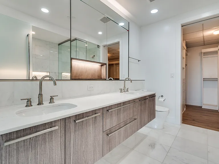3130 N Harwood St #2606 — Photo 14