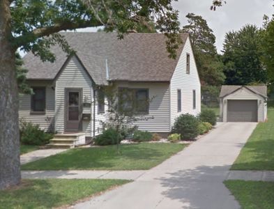 223 Chestnut St S, Belle Plaine, MN, 56011