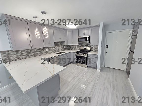 3rd image of 2611 Bellevue Ave APT 103
