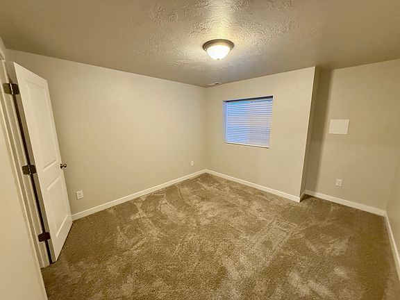 5th image of 15044 S Wild Horse Way