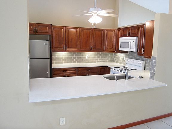 3rd image of 4580 Challenger Way #75