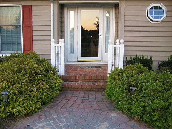 3rd image of 6009 Sunnyside Ct