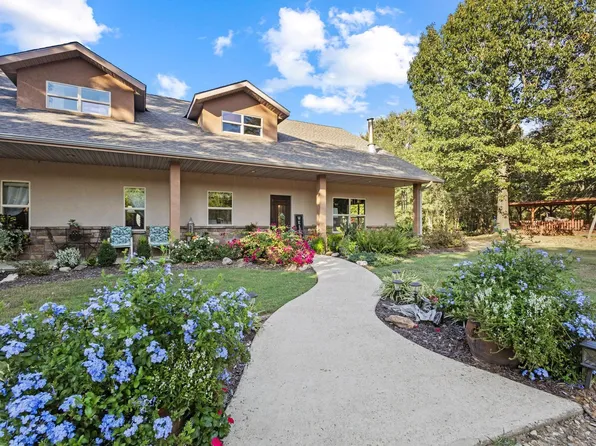 312 County Road 2100, Detroit, TX 75436