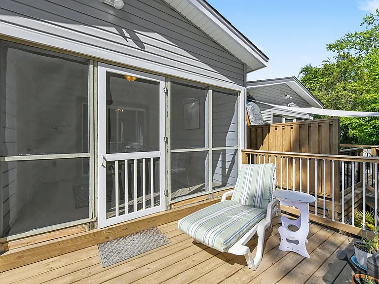 1263 Marshview Dr — Photo 24