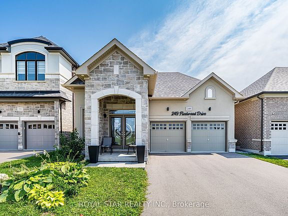 3rd image of 249 Fleetwood Dr