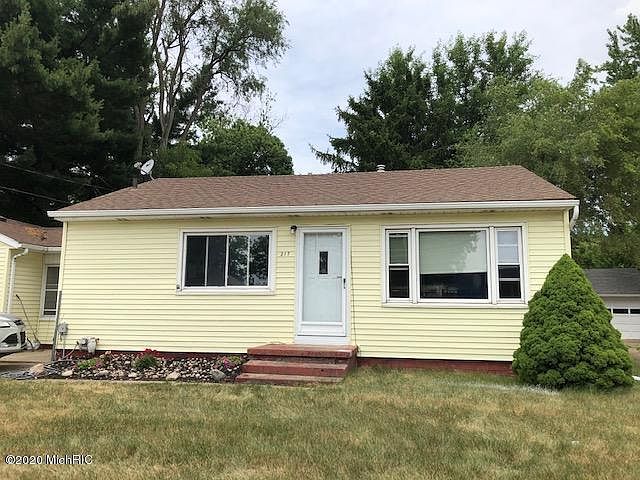 1st image of 217 E Centre Ave