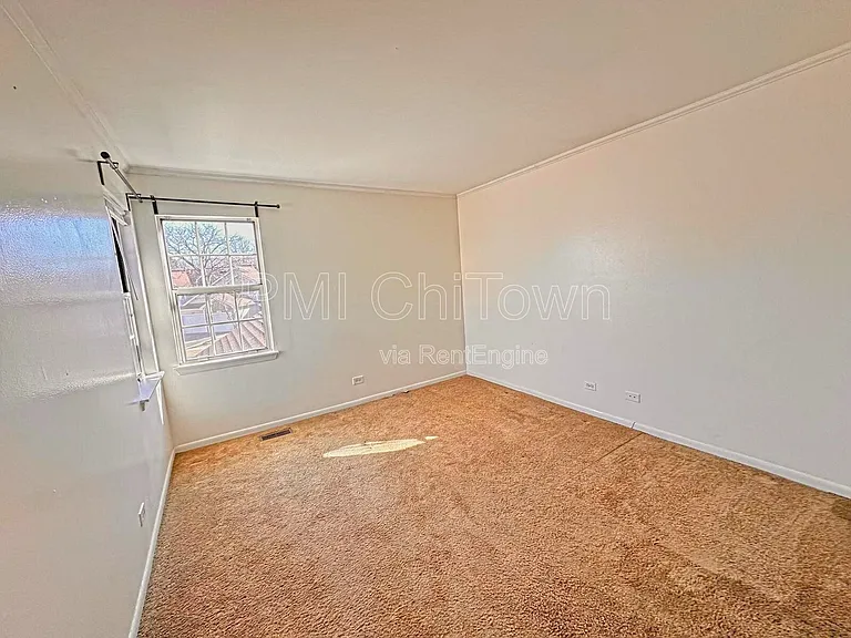 1172 Regency Dr — Photo 14