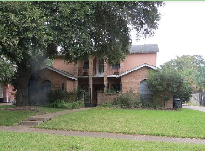 1st image of 2416 Chelsea Dr