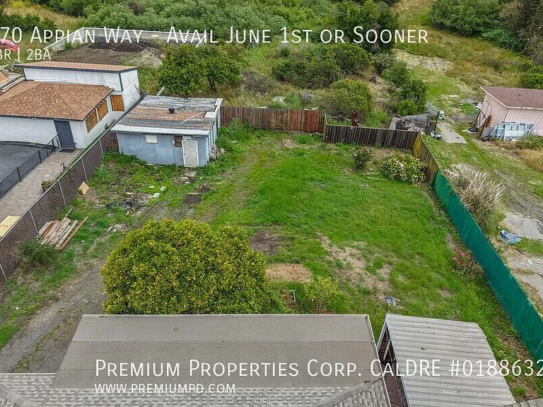 870 Appian Way #AVAIL JUNE 1ST OR SO — Photo 36