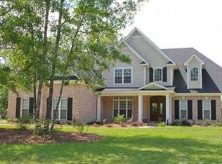 298 Chastain Cir, Richmond Hill, GA 31324
