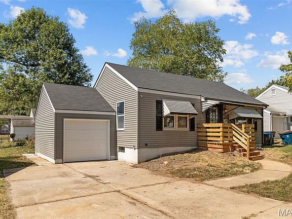 2nd image of 2452 Wieck Dr