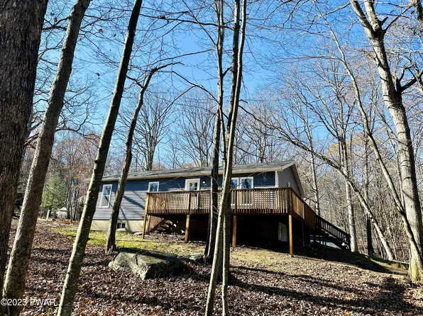 101 Privet Ln, Milford, PA 18337