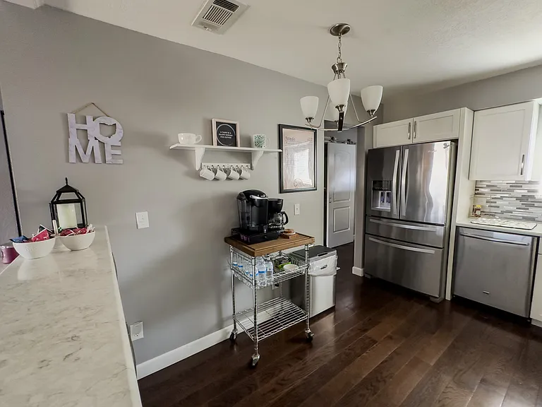 6104 Red Oak Dr #3 — Photo 11