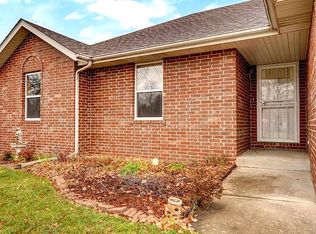 3539 W Vincent Dr, Springfield, MO 65810