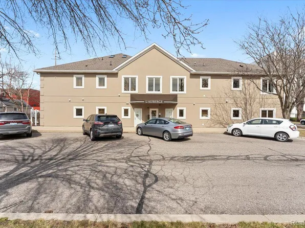 104 Saint Joseph St, Trenton, MI 48183