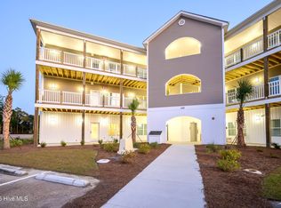 400 Lighthouse Ln #A2, Cedar Point, NC 28584