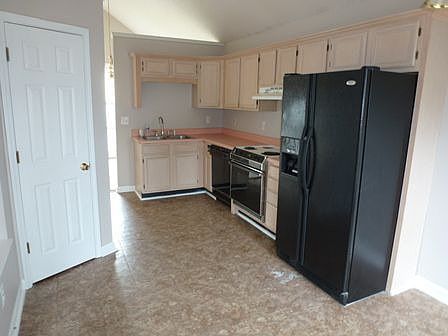 3rd image of 2683 Candler Dr SW