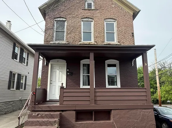 2 Ferguson Pl, Dunmore, PA 18509