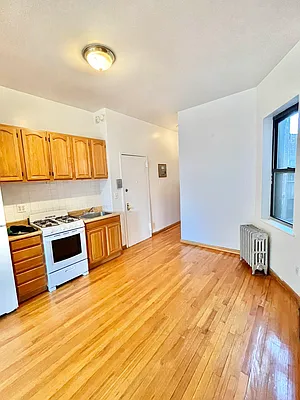 Rented by Compass | media 10