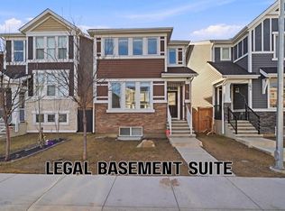 96 E Red Embers Cres NE, Calgary, AB T3N0R4