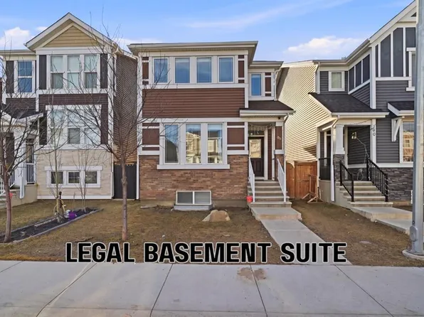 96 E Red Embers Cres NE, Calgary, AB T3N 0R4