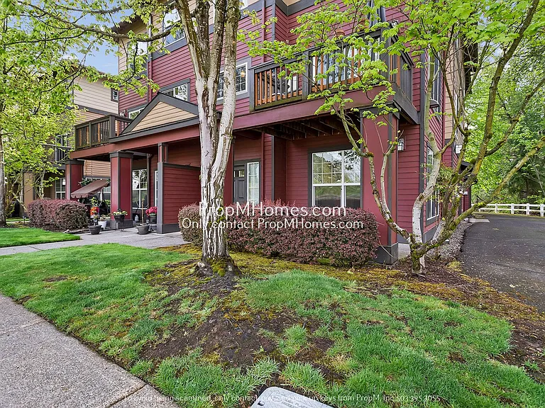 22810 SW Forest Creek Dr #100 — Photo 2