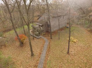 34 N Heitter Rd, Freeport, IL 61032