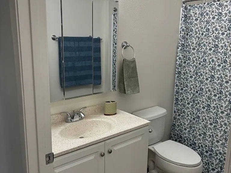 Summit Creek Apartments — Photo 30