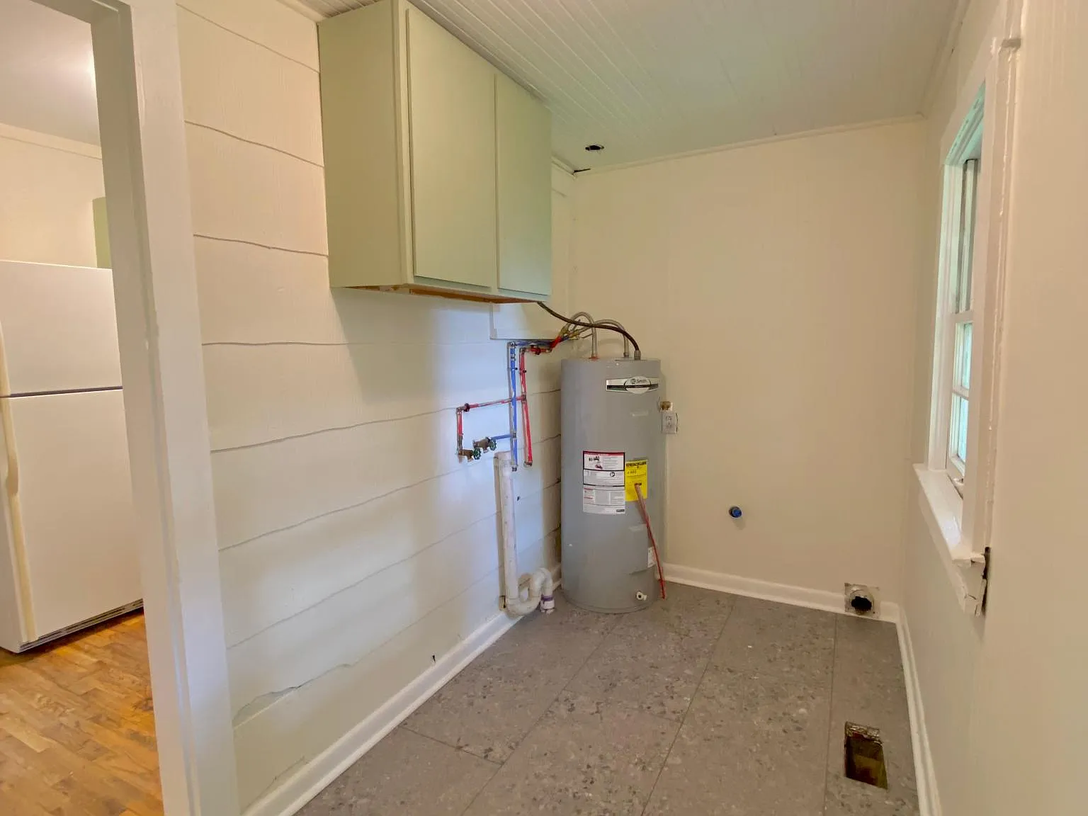 2 bed, 744 sqft, $895 — Photo 3