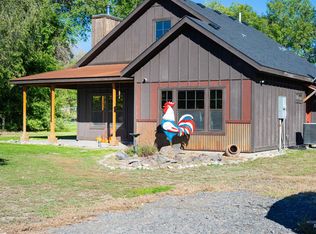 490 N 1st St, Richfield, ID 83349