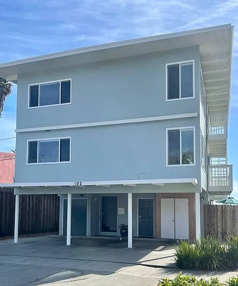 102 Marina Ave #C — Photo 8