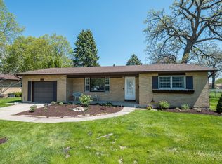 1012 Hanley St, McHenry, IL 60050