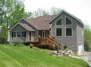 14721 Stone Rd, Newbury, OH 44065