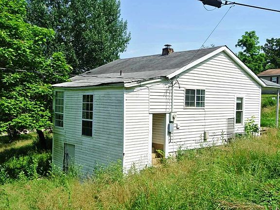 5th image of 311 Davis St