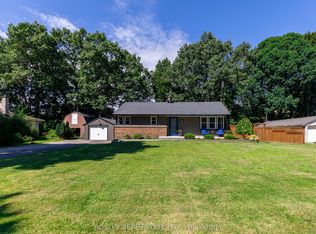 1180 Sunset Dr, Pelham, ON L0S1C0
