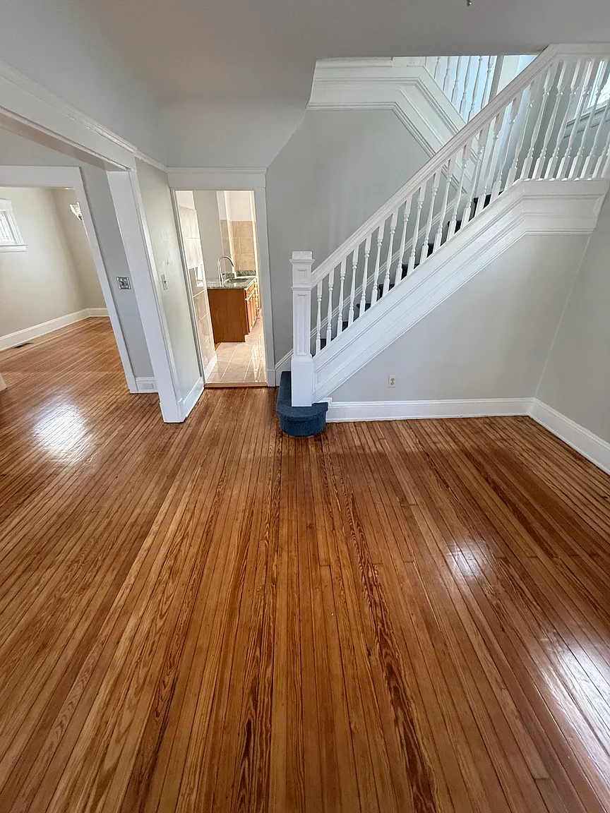10301 Bernard Ave photo 1