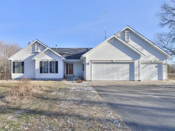 8032 124th St NE, Deer River, MN 56636