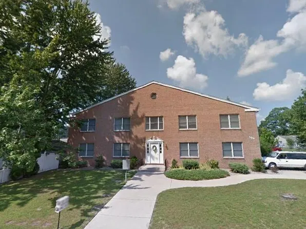 509 Oak Glen Dr #6, Warsaw, IN 46580