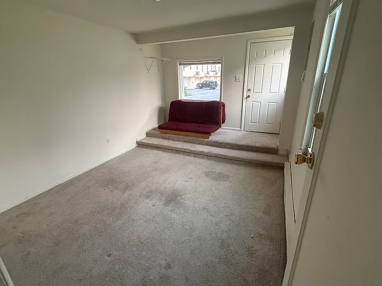 40 North St — Photo 9