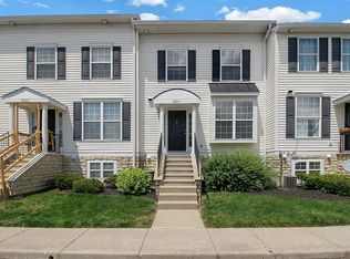 8264 Sugar Magnolia Dr, Blacklick, OH 43004