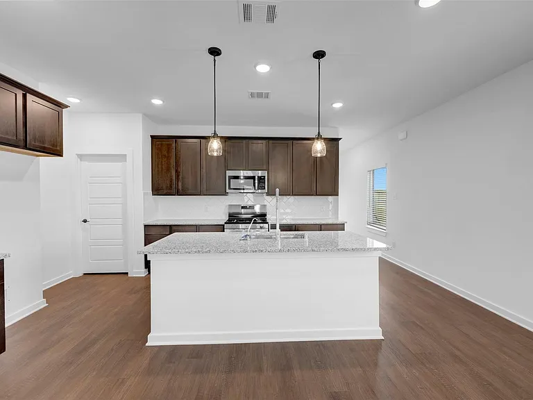 32518 Lantana Fields Rd — Photo 6