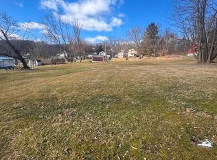 820 N 5th Ave, Indiana, PA 15701