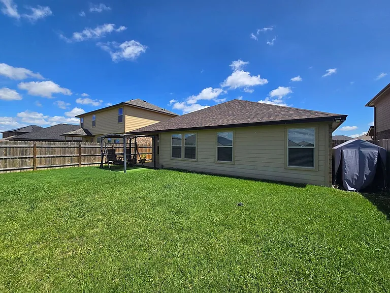 5308 Waterbank Ln — Photo 25