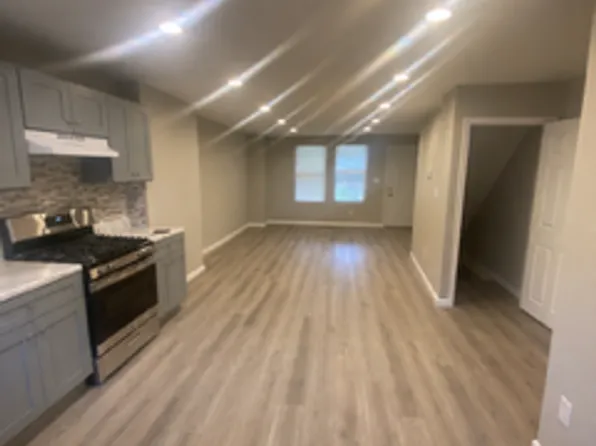 6247 N Gratz St, Philadelphia, PA 19141