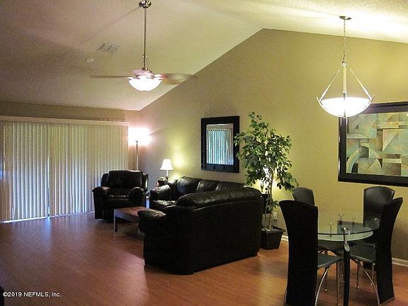 3rd image of 7623 BAYMEADOWS Circle #2083
