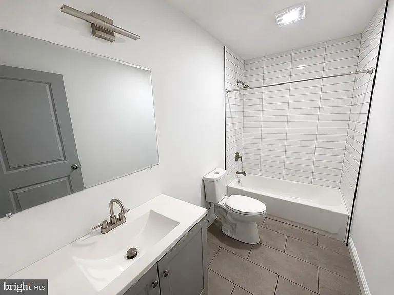 322 Vine St #1A — Photo 8