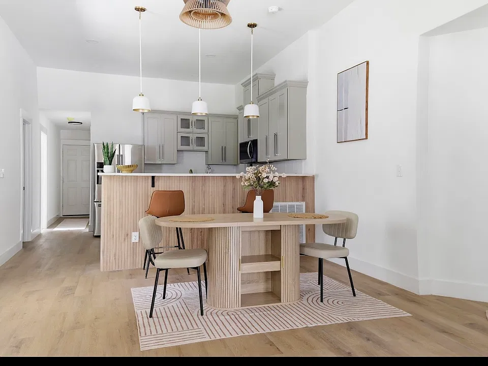324 State St #2