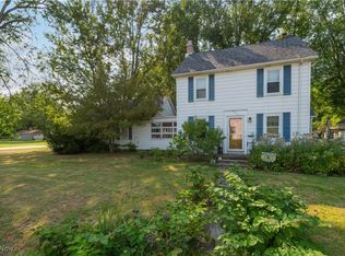 780 Minerva St, Amherst, OH 44001