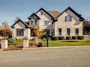 136 Waters Hill Cir, Lebanon, TN 37087