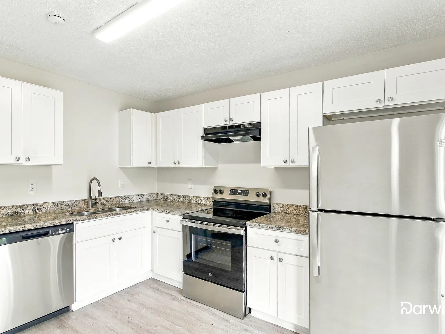 3 bed, 2.0 bath, 1436 sqft, $1,940 — Photo 4
